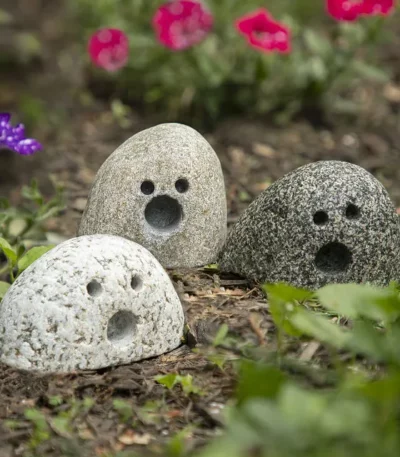 Garden Ghosts