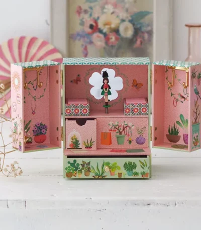 Gorgeous Greenhouse Musical Treasure Box 4