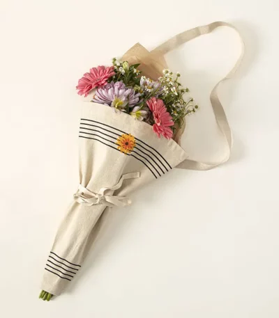 Fresh Cut Flowers Tote