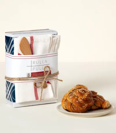 Scandinavian Cinnamon Buns Kit