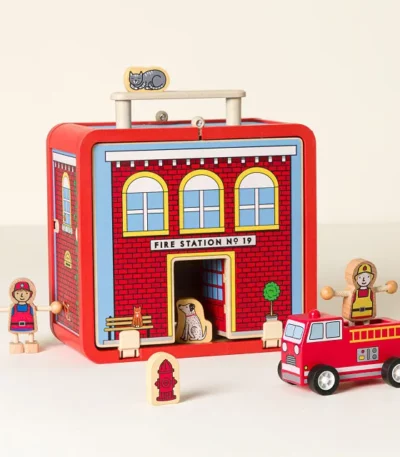 To The Rescue Firehouse Portable Play Case
