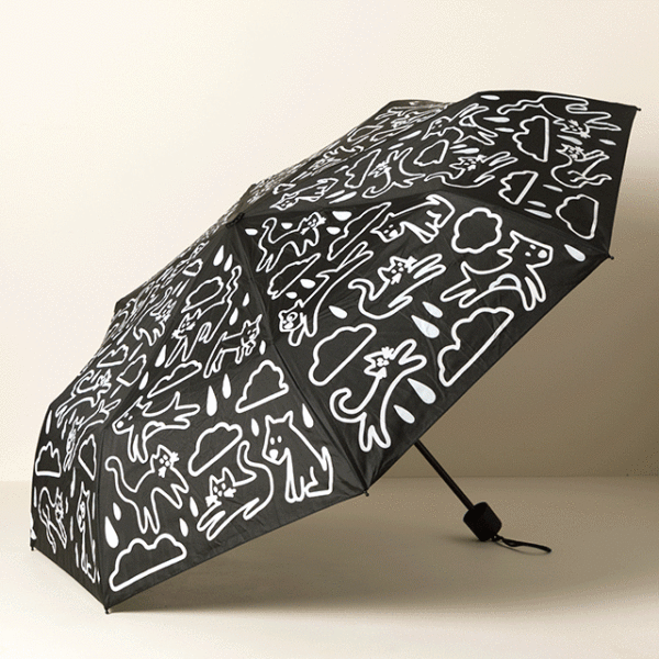 Raining Cats & Dogs Color-changing Umbrella