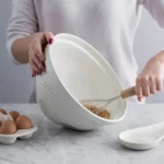 Tilt & Stir Mixing Bowl 3