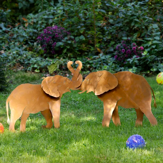 Elephants Intertwined Garden Sculpture Set