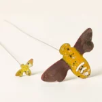 Momma And Baby Bee Enamel Garden Stakes 1