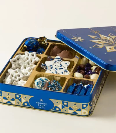 Winter Snowflake Treat Tin